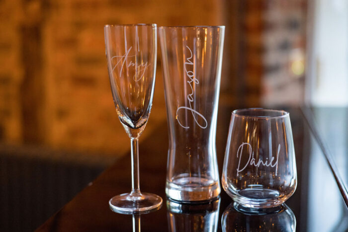 Engraved glass pint, tumbler, Champagne flute